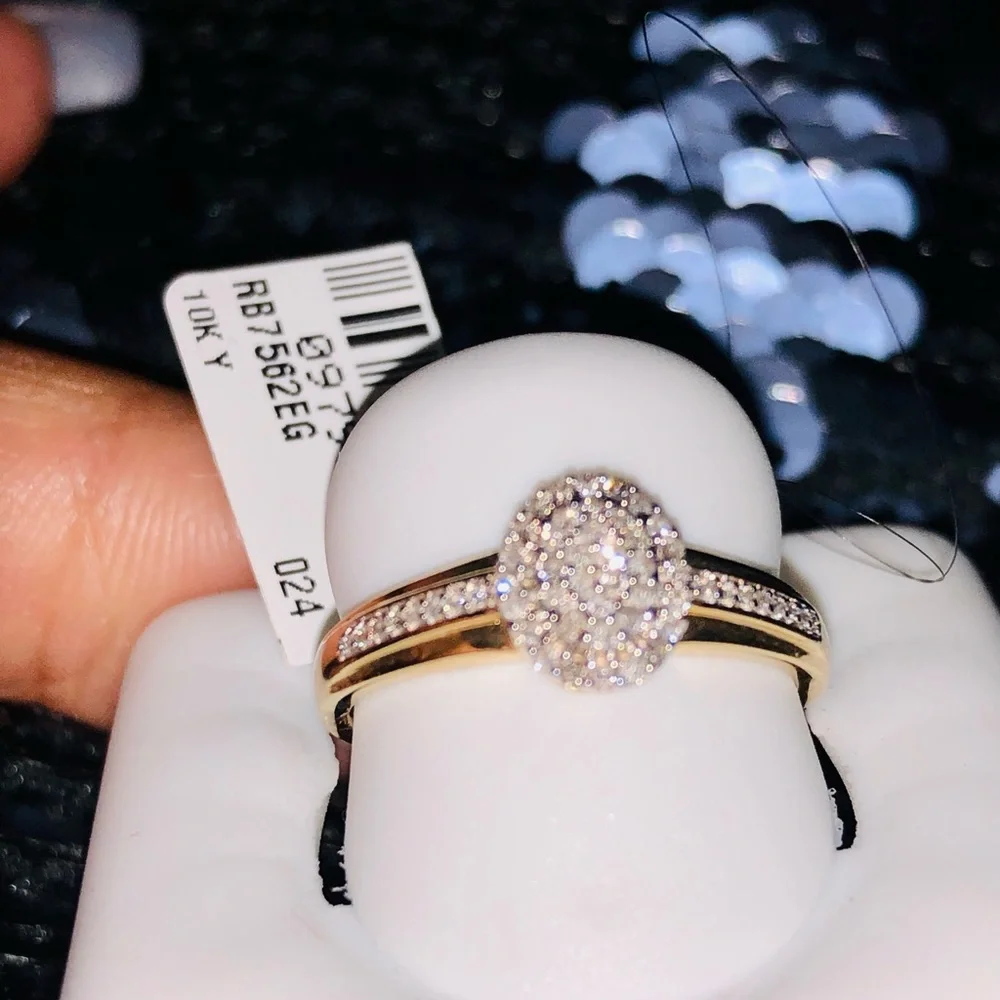 Stunning 10k solid gold real diamond ring FREE Appraisal NOT CZ wedding birthday - Picture 6 of 6